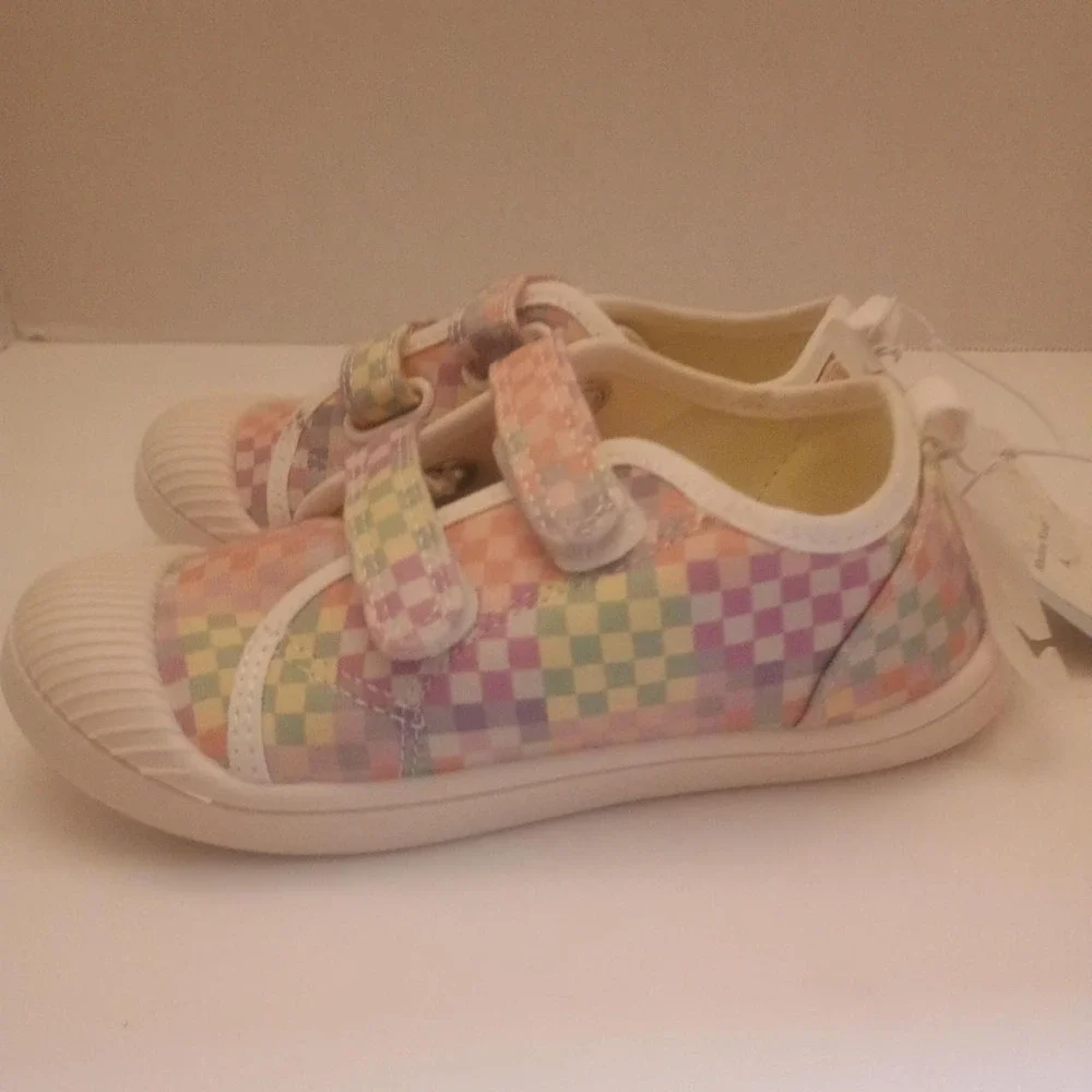 Girls size 11 pastel sneakers NWT